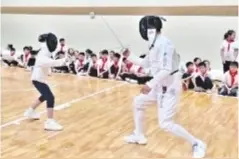 小学生变“小剑客”直呼“好玩”图片