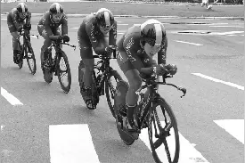 心脏手术、骨折、生娃、车辆掉链子…… 辽宁自行车女队 两金背后的故事图片