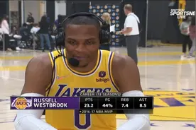 威少：一抬头就能看到科比的8号&24号球衣 会为科比而战图片