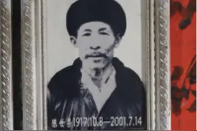 今天鲜花献给英烈丨军号吹响，他们发起最后一次冲锋图片