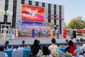 “库尔勒香梨姑娘”形象大使决赛圆满结束图片