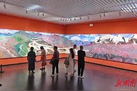一画游九曲黄河，162米巨幅油画长卷《黄河》在李自健美术馆展出图片