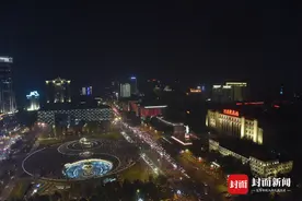 老照片里的成都“国庆记忆”快来看看有没有你的身影｜百年百篇图片