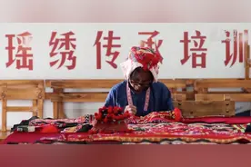 千秋基业 人才为要——习近平总书记在中央人才工作会议上的重要讲话引发热烈反响视频封面