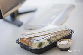 女子吃了3年外卖，腹泻不止查出“怪病”！医生：多发于青年人图片