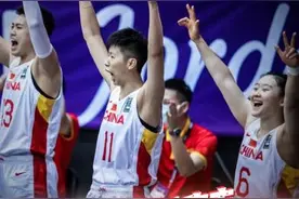中国女篮再胜澳大利亚 获小组头名晋级亚洲杯四强图片