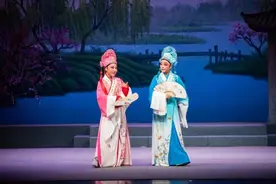 从艺40年，金静再演《梁山伯与祝英台》，叶惠贤感动落泪图片