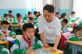 吉林省镇赉县：课后服务丰富多彩图片