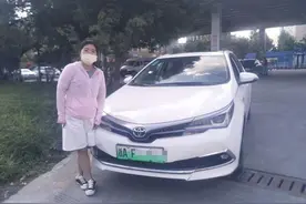 杭州网约车女司机俞绚丽的这一天：接单10多个，路堵得崩溃，期待接下来跑出好生意图片