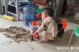 这是啥怪病？两岁娃皮肤松弛像老人，聊城幼儿家长向全国求医图片