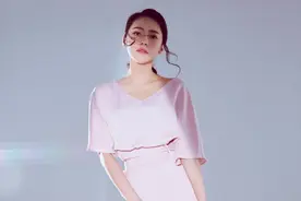 从影视表演到话剧《贼想得到你》川籍演员黄梦莹：有一种回炉再造的感觉｜封面会客厅图片
