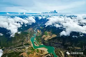 中国名山，雄、奇、险、秀图片