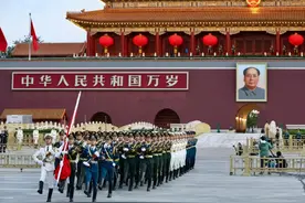 今天的国旗护卫队，有点不一样图片