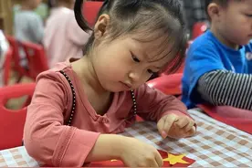 蓝天幼儿园开展庆国庆主题系列活动图片