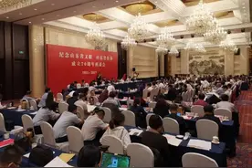 齐鲁石化作家周蓬桦荣获山东省“泰山文艺奖”图片