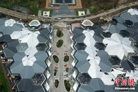 探访河北崇礼太子城冰雪小镇建设：收官之年加速推进图片