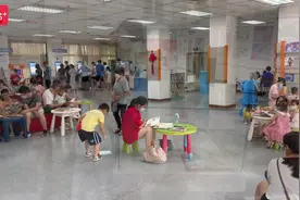 视频｜国庆长假，东莞图书馆成市民热门打卡点图片