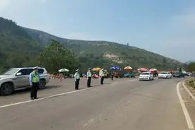 高速路上千万不要干这些事图片