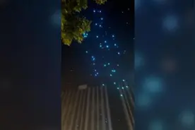 郑州无人机在表演时突然纷纷坠落，枫杨办事处：警方已介入视频封面