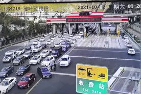 堵惨了！请暂勿前往康定、泸定图片