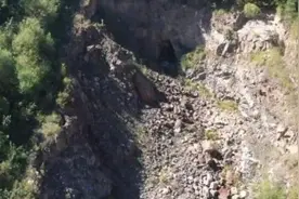 中央环保督察组：长白山腹地多处矿区满目疮痍视频封面