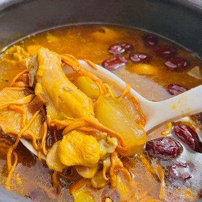 花胶香菇煲鸡汤 花胶香菇煲鸡汤怎么做