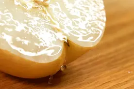 秋季必吃！清甜多汁秋月梨图片