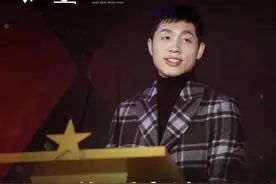 许昕当选亚乒联盟副主席，刘国梁表示祝贺：中国乒乓 世界共享图片