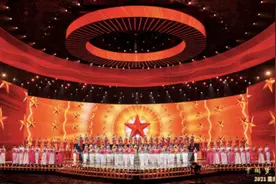 天津大爷“快板”模式夸祖国……“凡尔赛”式表白的不只有他图片