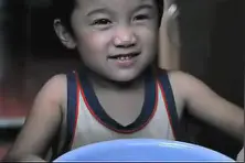 为啥有的人小时候好看，长大后却变丑了？真相太扎心了图片