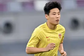 武磊完成合练，国足备战越南拼图凑齐图片