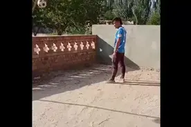 还记得他吗？“努尔飞腿”在U21联赛为新疆天山雪豹队破门图片