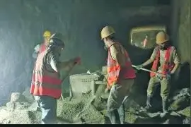 建设地铁 一身汗水一身泥，一名地铁建设者的国庆长假图片