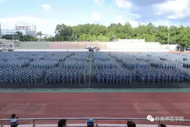 军训大片震撼上演！感受广东“后浪”的青春力量图片