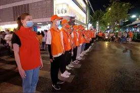 普通话听不出口音，爱杭帮菜，杭州最美人墙里有位外国小姐姐，口罩挡不住她的美图片