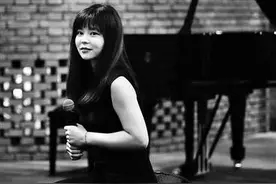 “钢琴女神”陈萨：需要有时间来感受自己图片