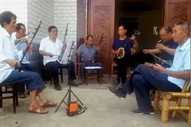 吹拉弹唱样样行！赣州这支草根乐队有故事！图片