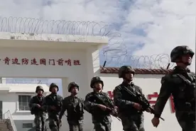 在边防在海岛，他们以特别方式向祖国祝福图片