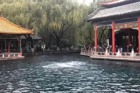 56年来最高记录！济南趵突泉地下水位达30.04米，再现“波涛声震大明湖”胜景视频封面