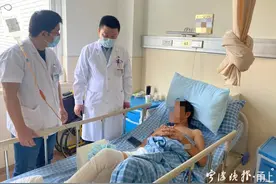 除了儿子，家里人都放弃了！男子皮肤流水不停、恶臭不止，跑了10多家医院无果！如今在宁波重获新生图片