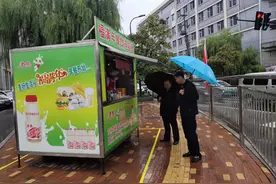 吉林市商务局对早餐车开展工作检查图片