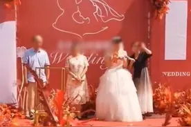 湖北一新郎从黑龙江回来被隔离，医生新娘独自举行婚礼，网友：遇到对的人就没遗憾图片