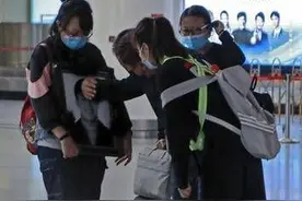 回家了！宝鸡父子巨浪中救人26岁独子遇难 父亲：天使又走了图片
