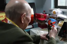 长津湖战役幸存勇士96岁文玉祥：是钢铁般的意志，支撑了我们图片