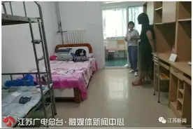 倍暖！因为一个学生，这所大学改造了一间宿舍图片