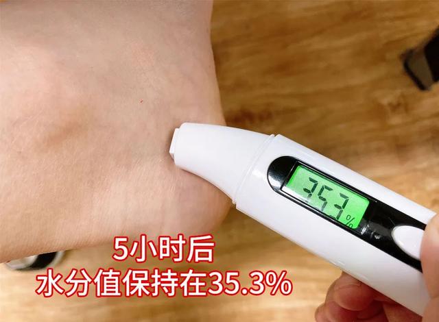 身体乳可以擦脚足部吗