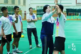奥运冠军入职重庆大学图片
