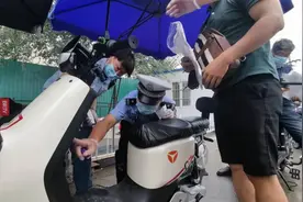 壹现场丨不在名录内、合格证丢失 …… 电动自行车上不了牌咋办？我们都帮您问了图片