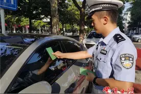 这个国庆节，网友被常德这个动作暖到了图片