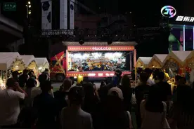 嗨翻假期！货拉拉“有趣人类”主题大篷车亮相成都图片